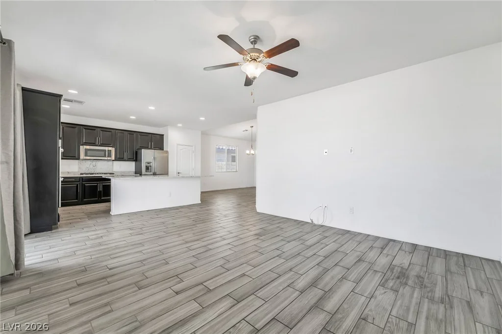 6245 Andover Wood, Las Vegas, NV 89113