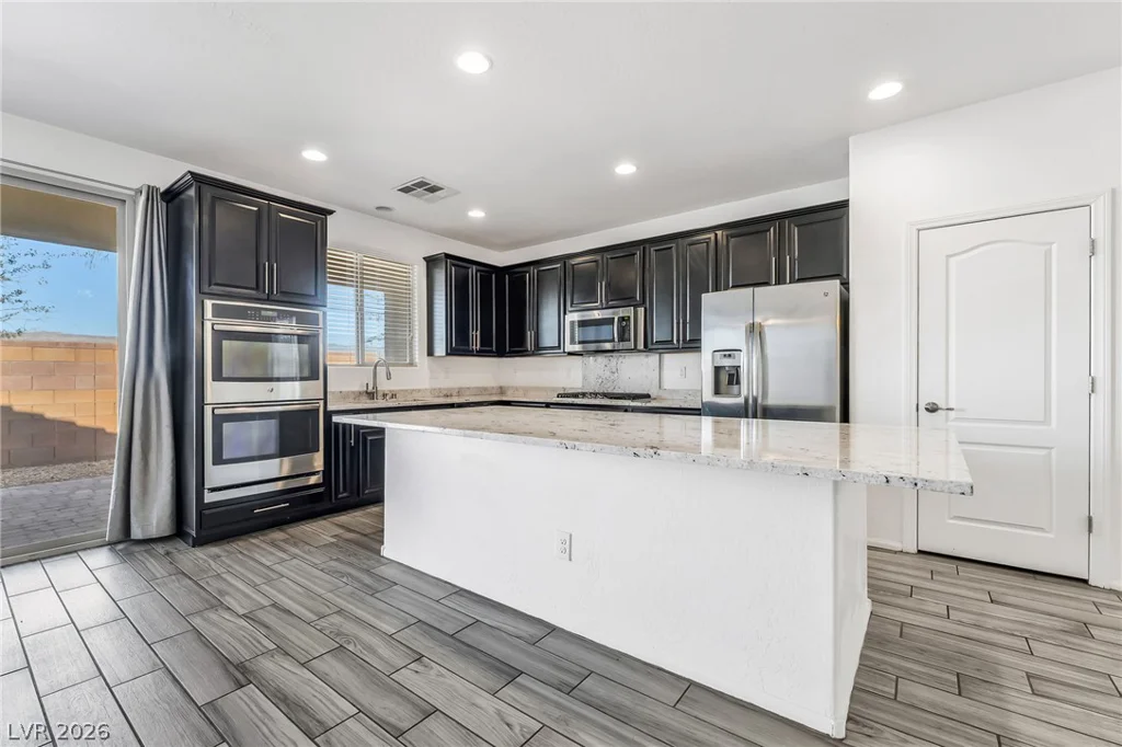 6245 Andover Wood, Las Vegas, NV 89113