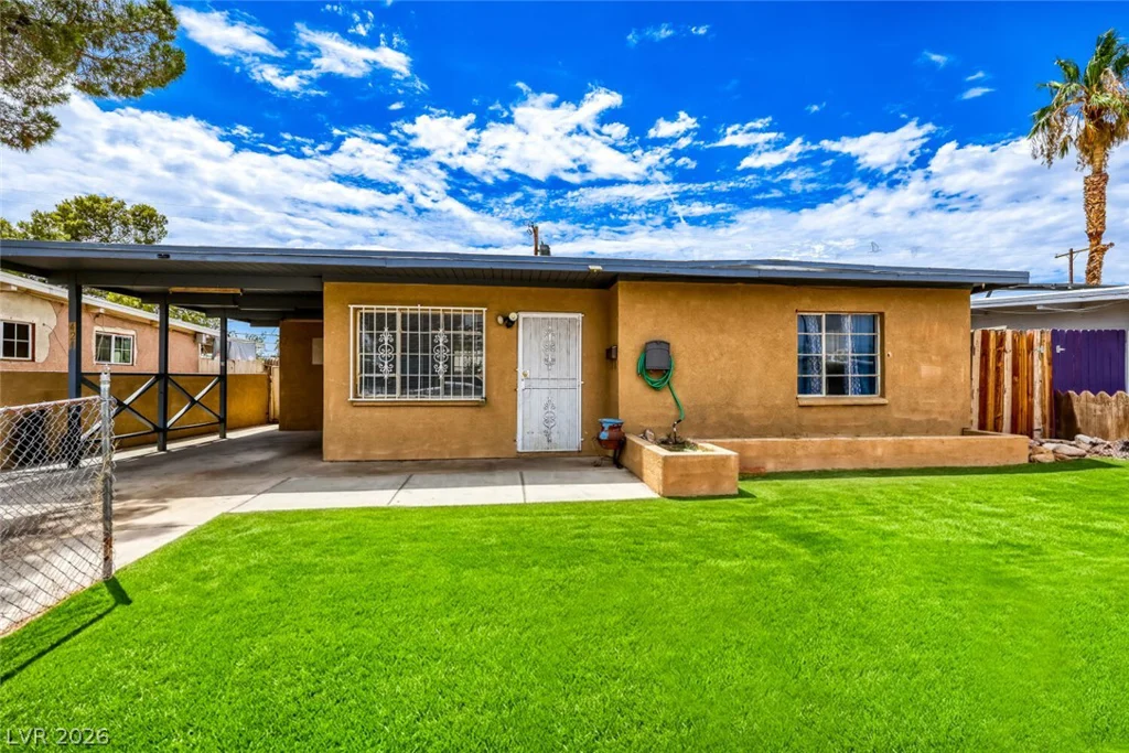 421 Stanford, Las Vegas, NV 89107
