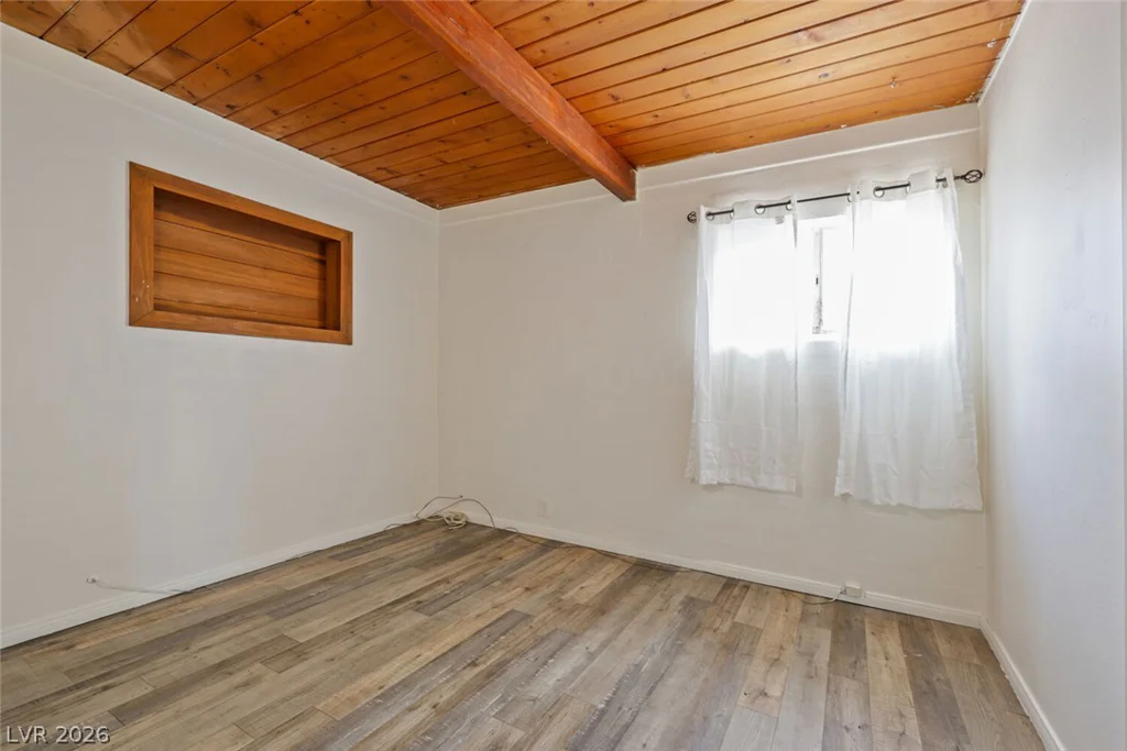 421 Stanford, Las Vegas, NV 89107