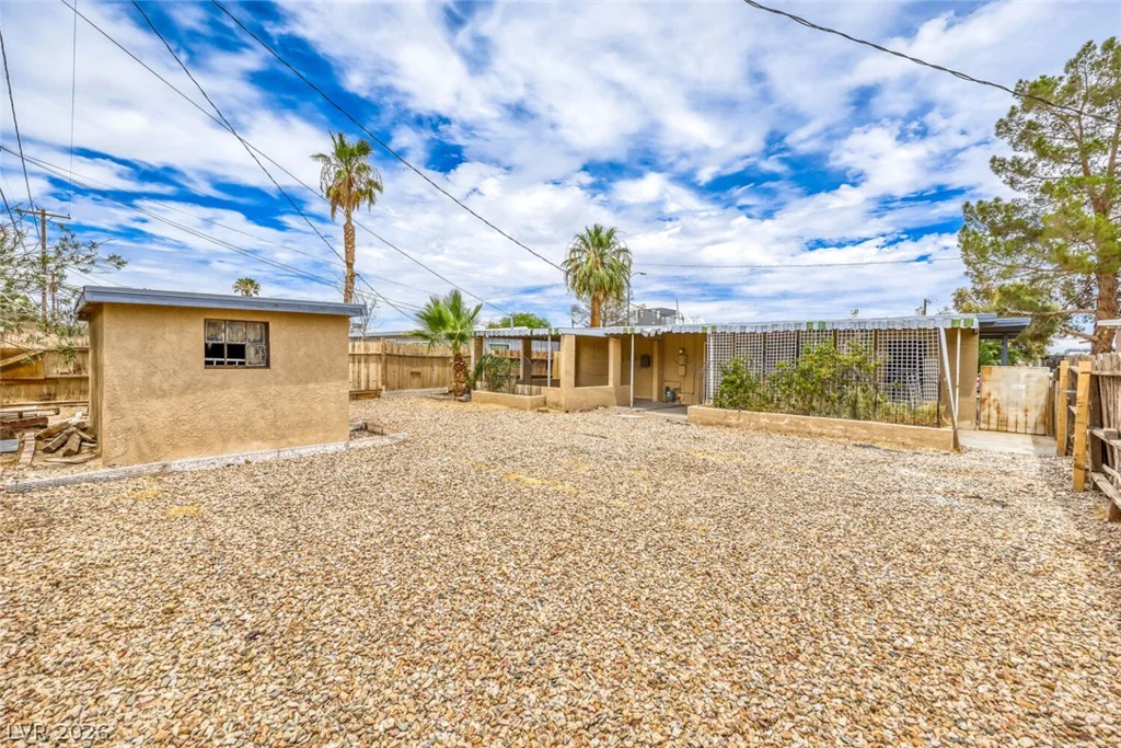 421 Stanford, Las Vegas, NV 89107