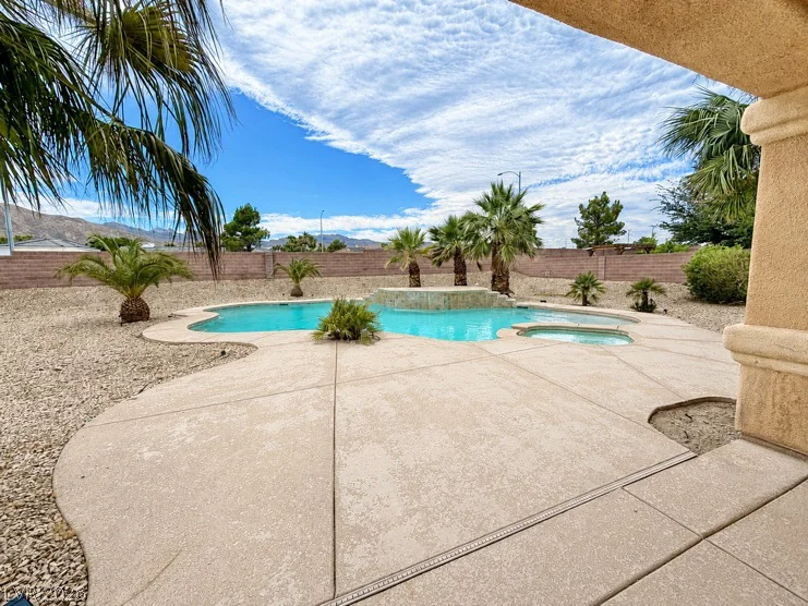 4673 El Presidente, Las Vegas, NV 89129