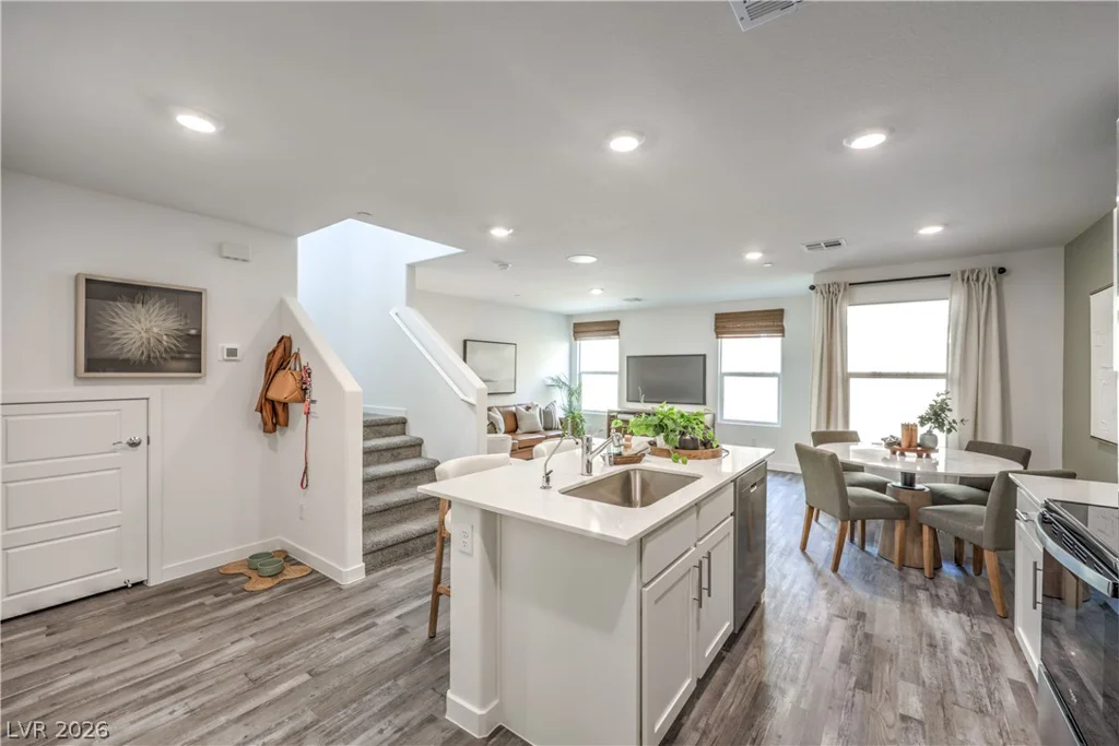 9835 Maple Pass, Las Vegas, NV 89178