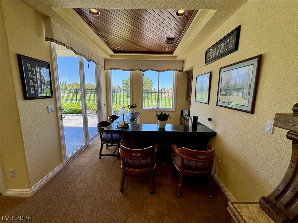2032 Glenview, Las Vegas, NV 89134