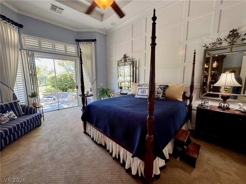 2032 Glenview, Las Vegas, NV 89134