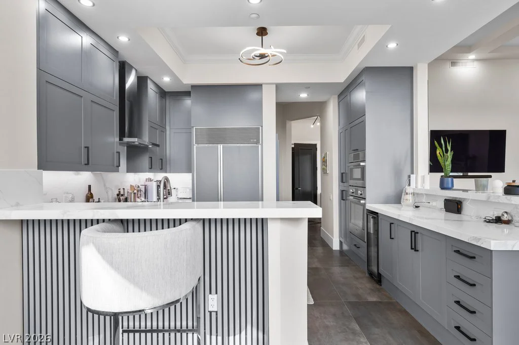 2777 Paradise, Las Vegas, NV 89109