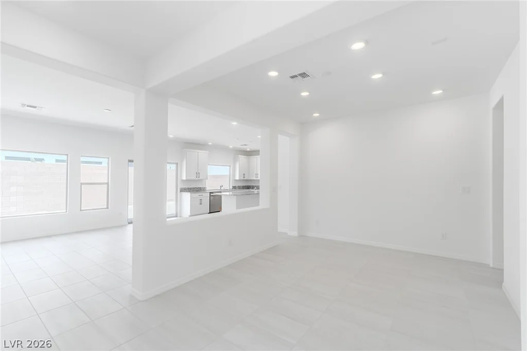 6846 Ford, Las Vegas, NV 89139