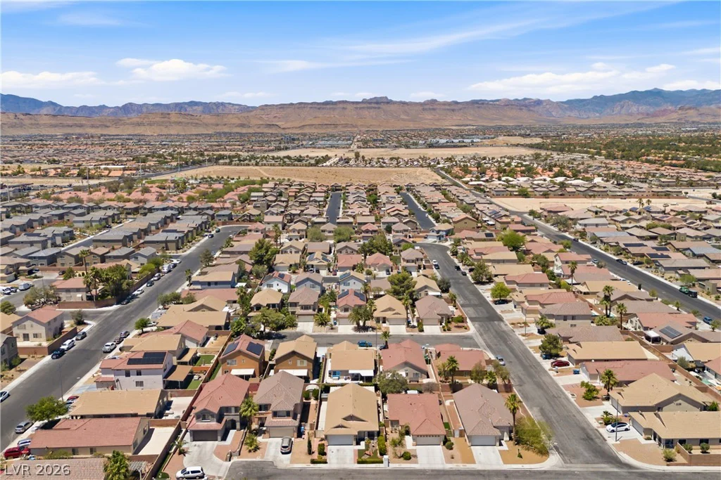 5561 Merriweather, Las Vegas, NV 89113