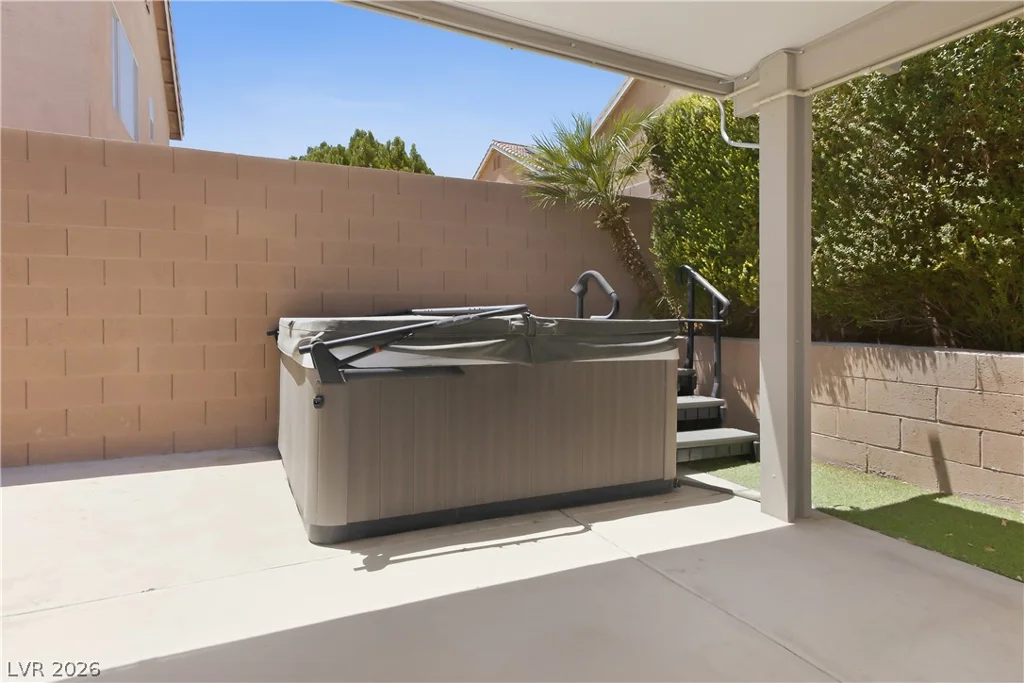 5561 Merriweather, Las Vegas, NV 89113