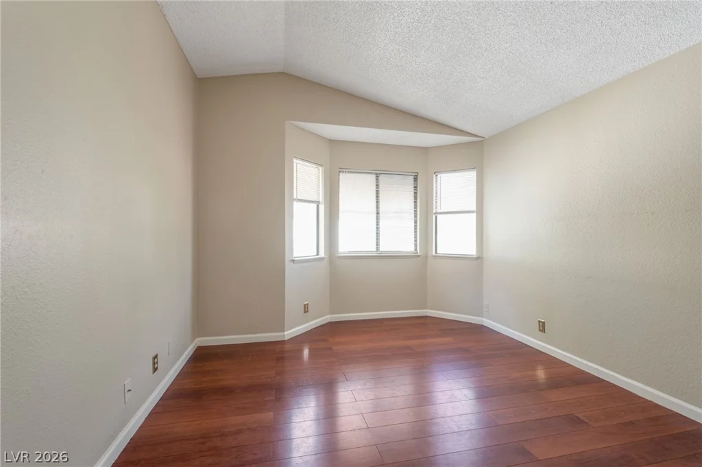 2528 Cherrywood, Las Vegas, NV 89108