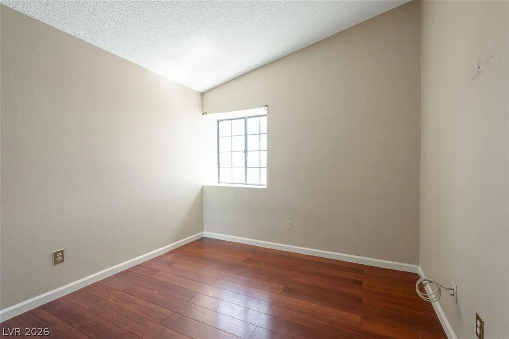 2528 Cherrywood, Las Vegas, NV 89108