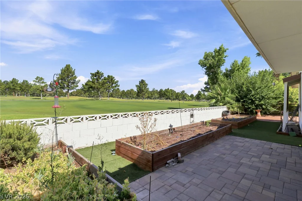 1209 Oak Tree, Las Vegas, NV 89108