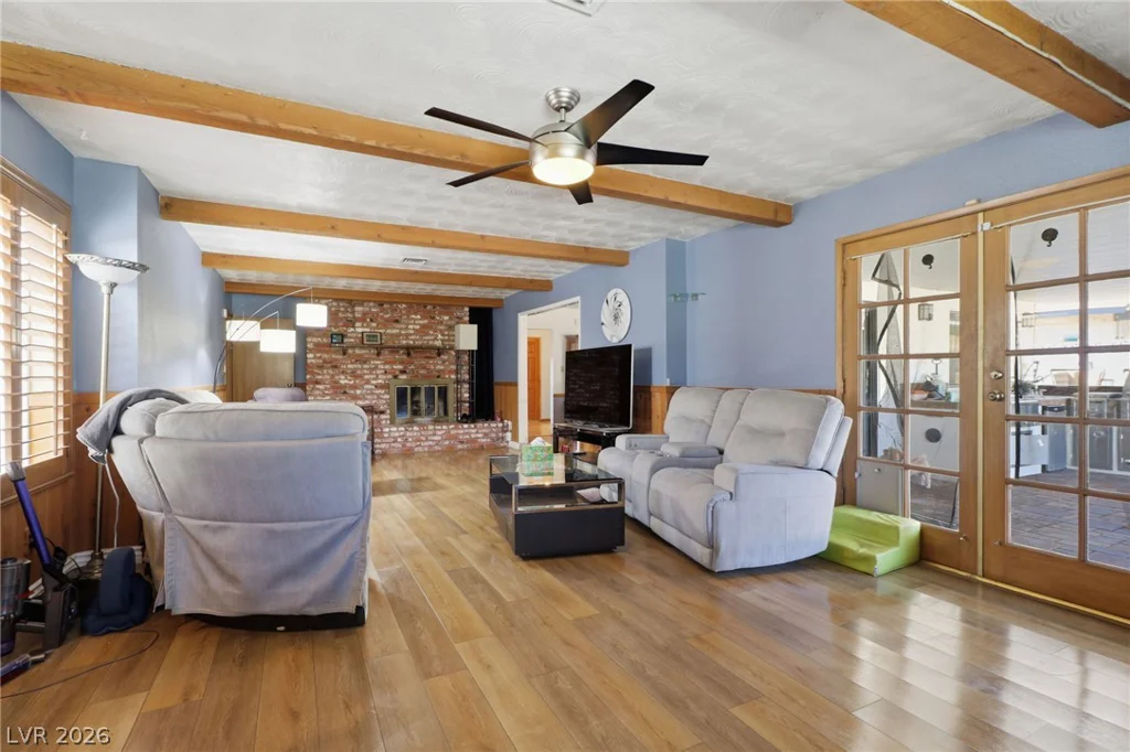 1209 Oak Tree, Las Vegas, NV 89108