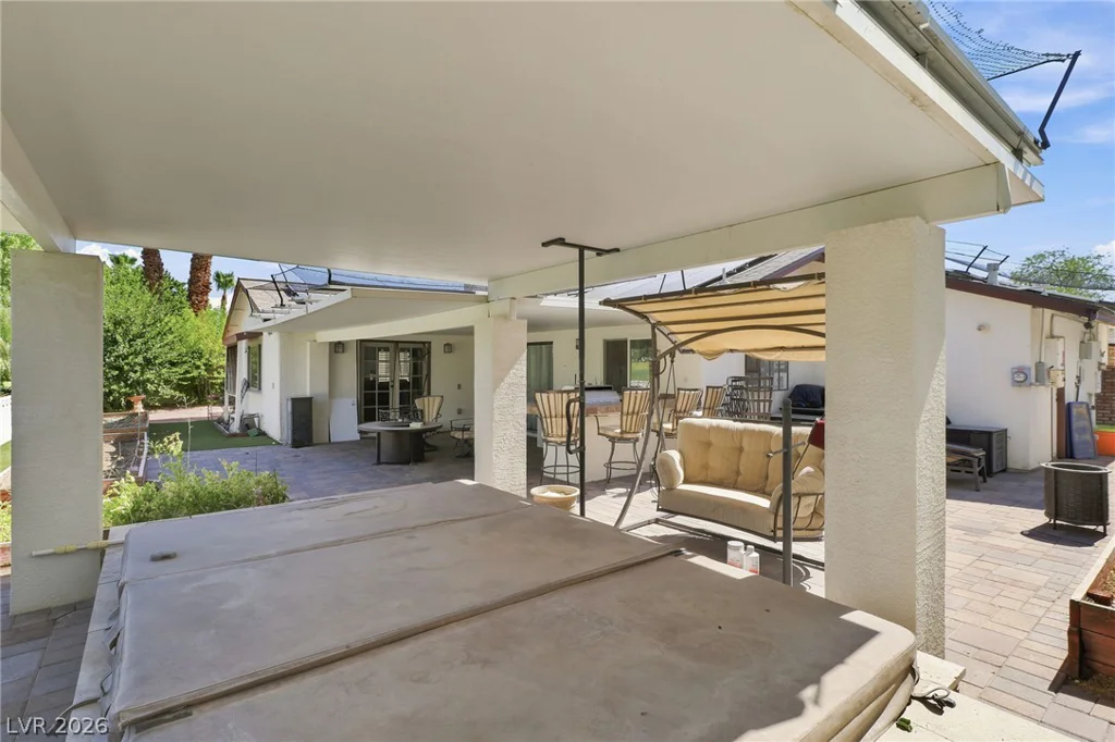 1209 Oak Tree, Las Vegas, NV 89108