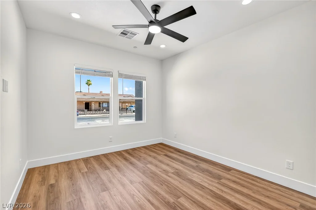 4869 Cincinnati, Las Vegas, NV 89104