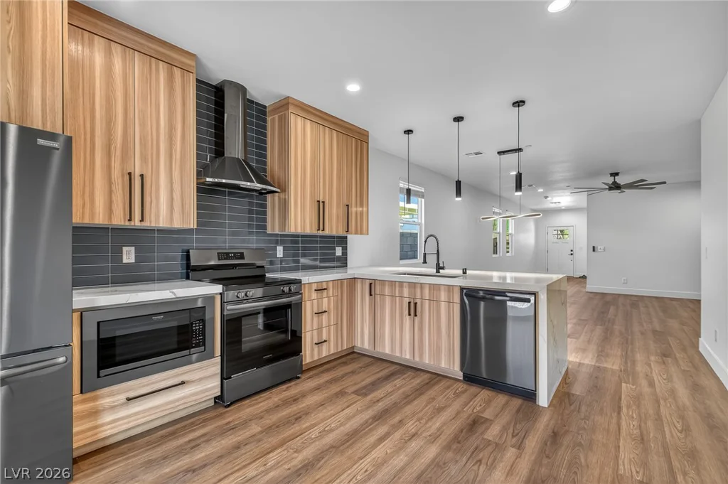 4869 Cincinnati, Las Vegas, NV 89104