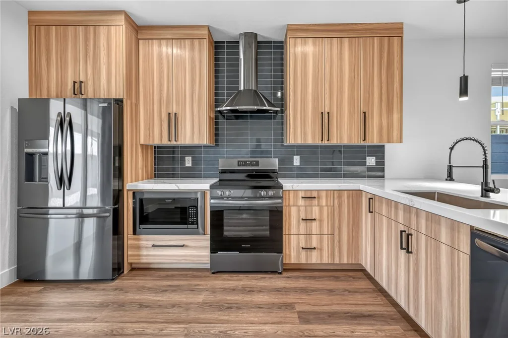 4869 Cincinnati, Las Vegas, NV 89104