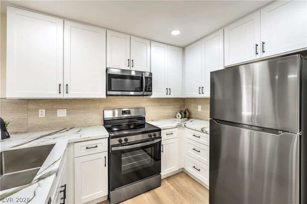 4370 Lariat, Las Vegas, NV 89121