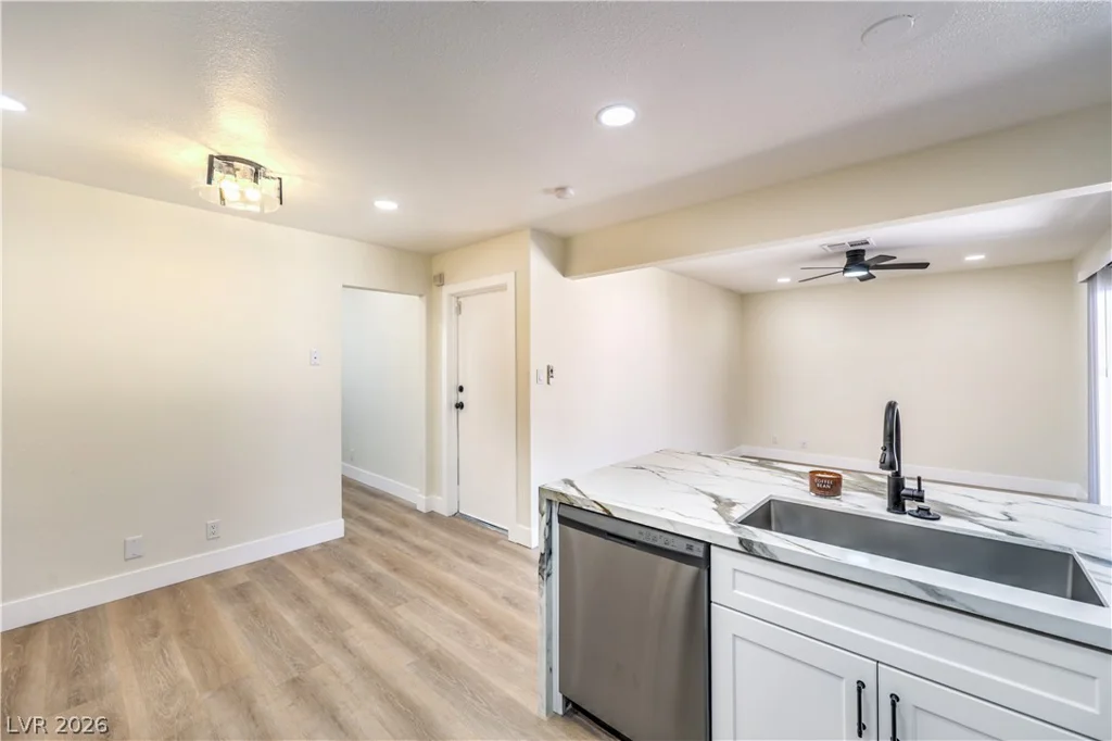 4370 Lariat, Las Vegas, NV 89121