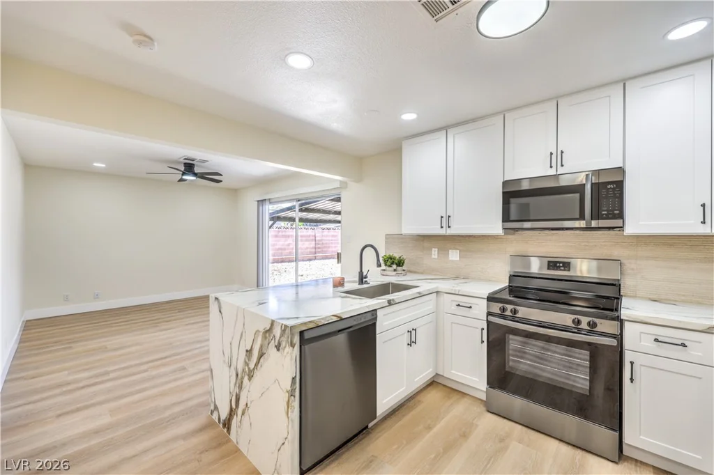 4370 Lariat, Las Vegas, NV 89121