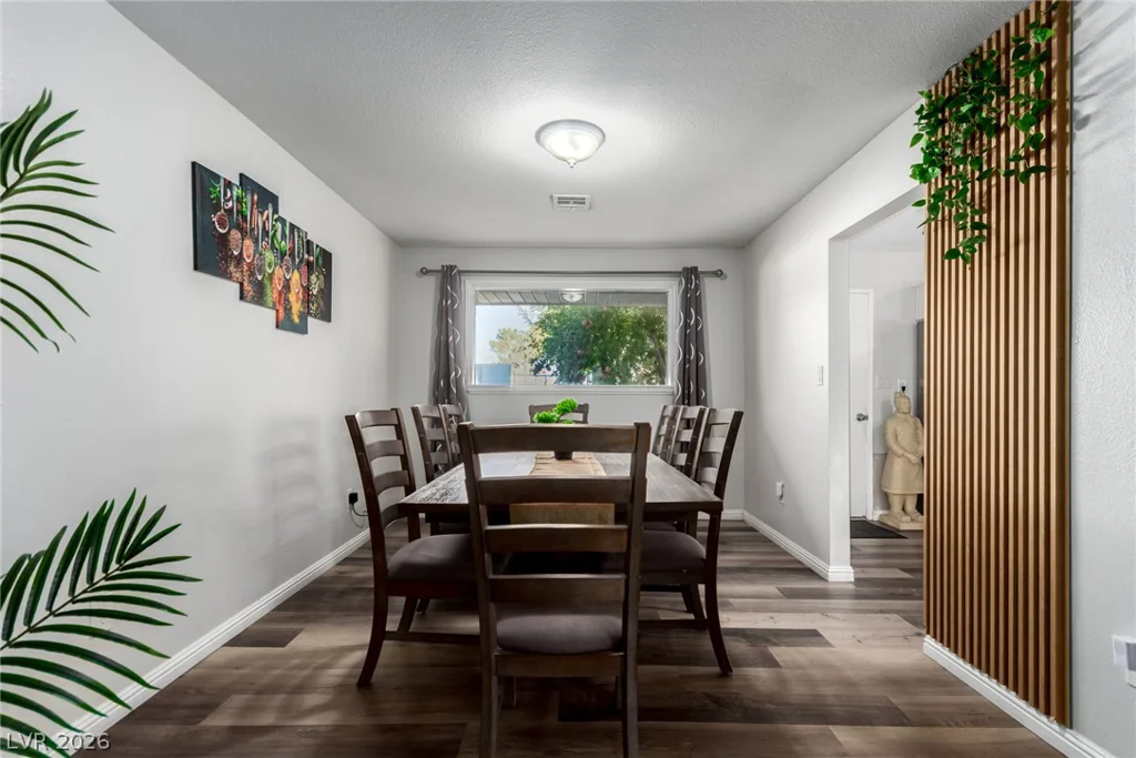 5710 Madre Mesa, Las Vegas, NV 89108