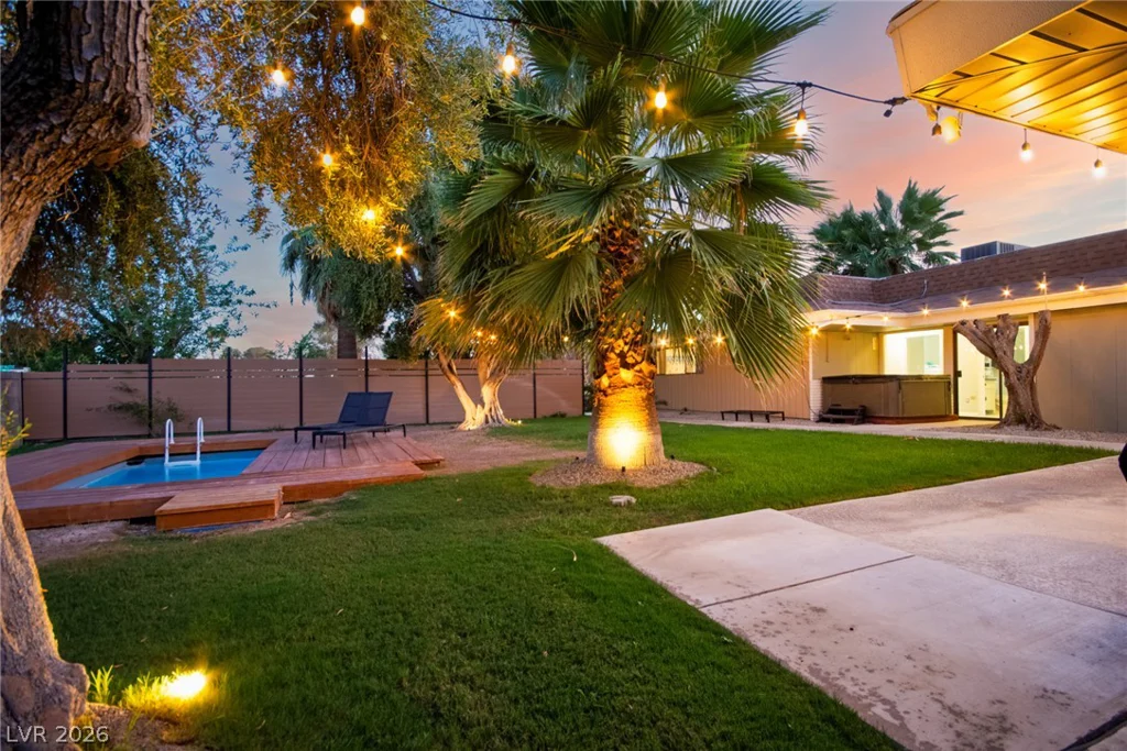 5710 Madre Mesa, Las Vegas, NV 89108
