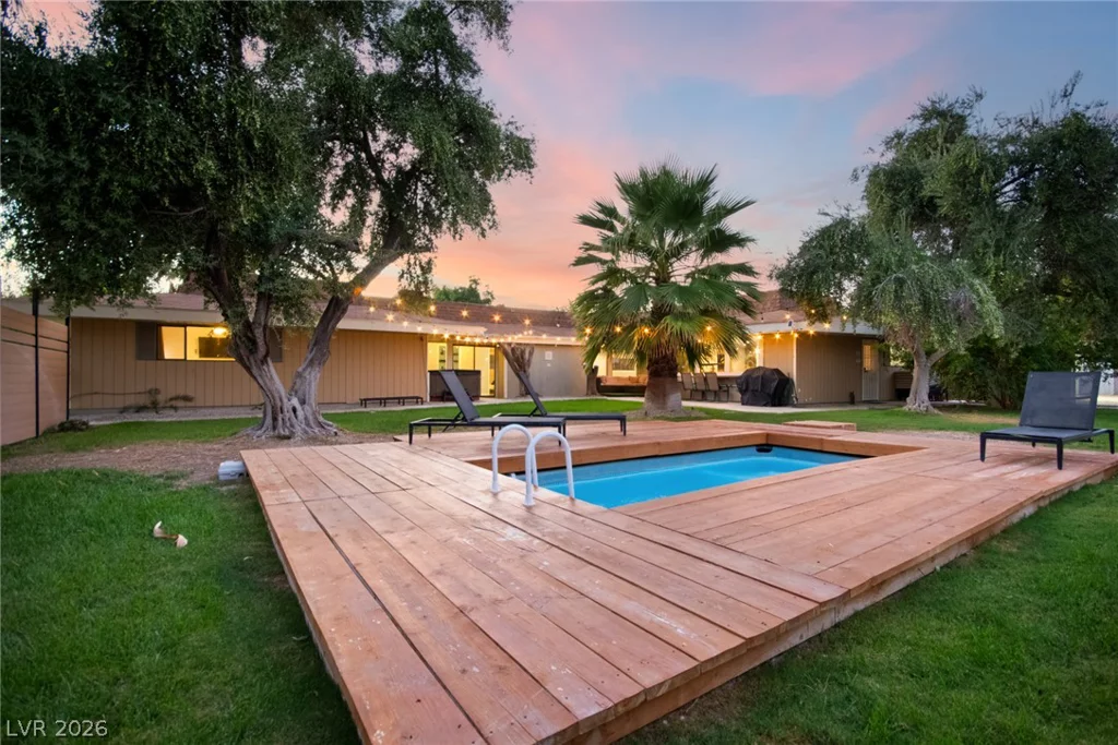 5710 Madre Mesa, Las Vegas, NV 89108