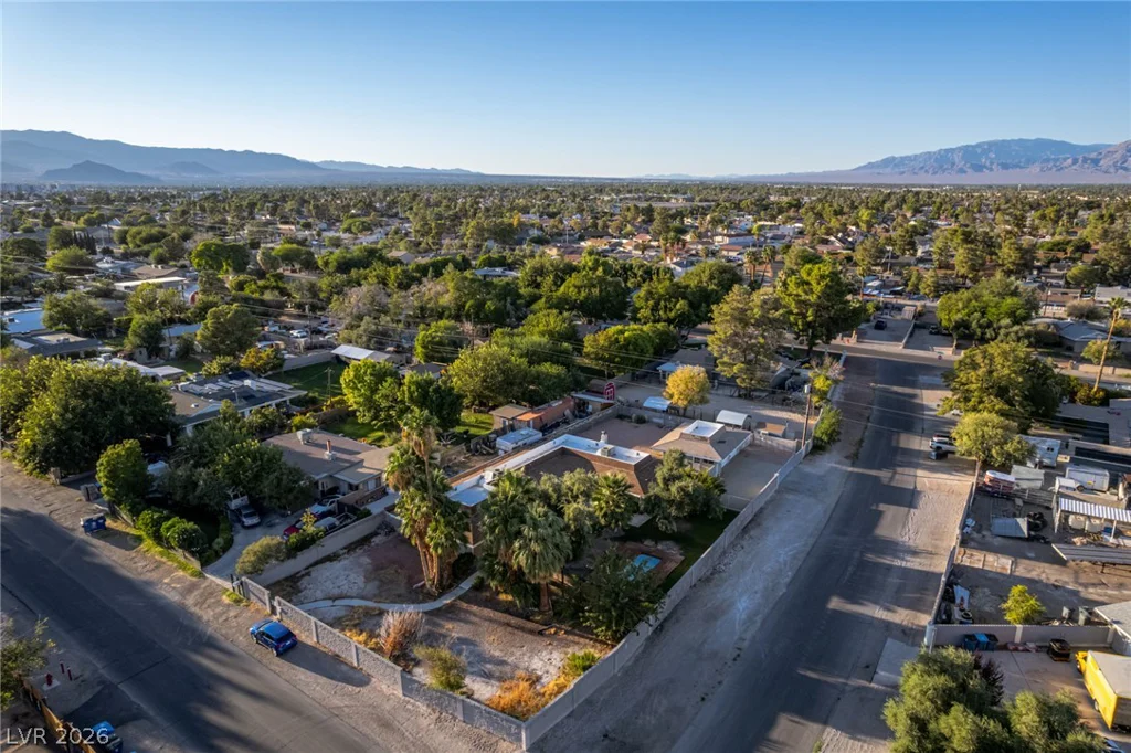 5710 Madre Mesa, Las Vegas, NV 89108