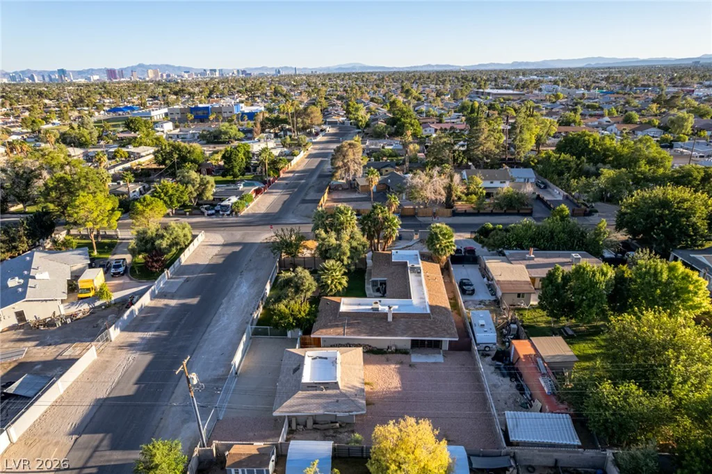5710 Madre Mesa, Las Vegas, NV 89108