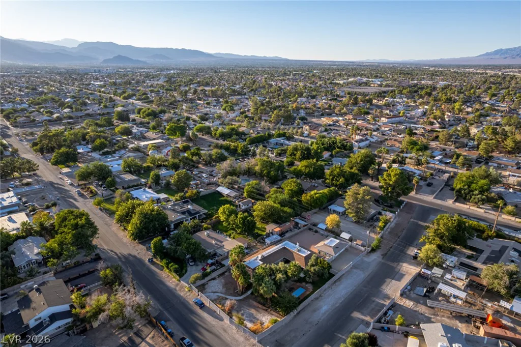 5710 Madre Mesa, Las Vegas, NV 89108