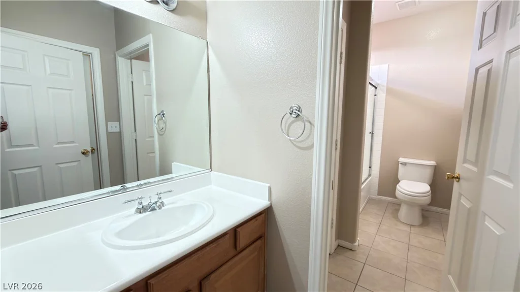 8524 Gold Flash, Las Vegas, NV 89129