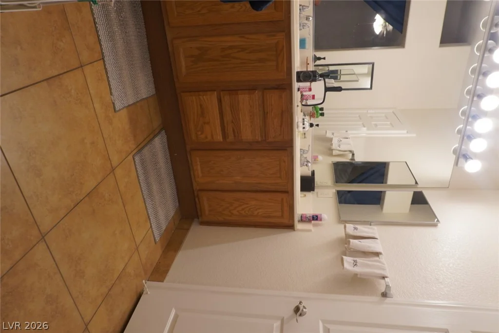 740 Tree Vista, North Las Vegas, NV 89084
