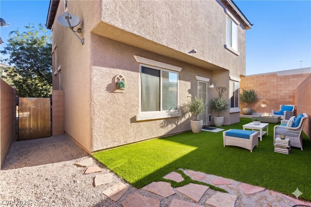 635 Taliput Palm, Henderson, NV 89011