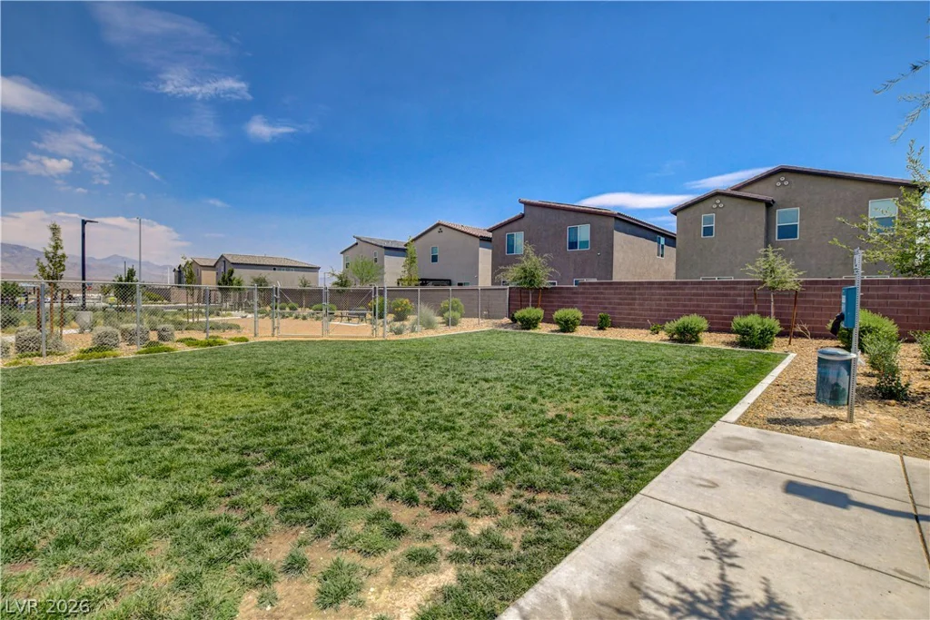 7617 Moore Creek, North Las Vegas, NV 89084