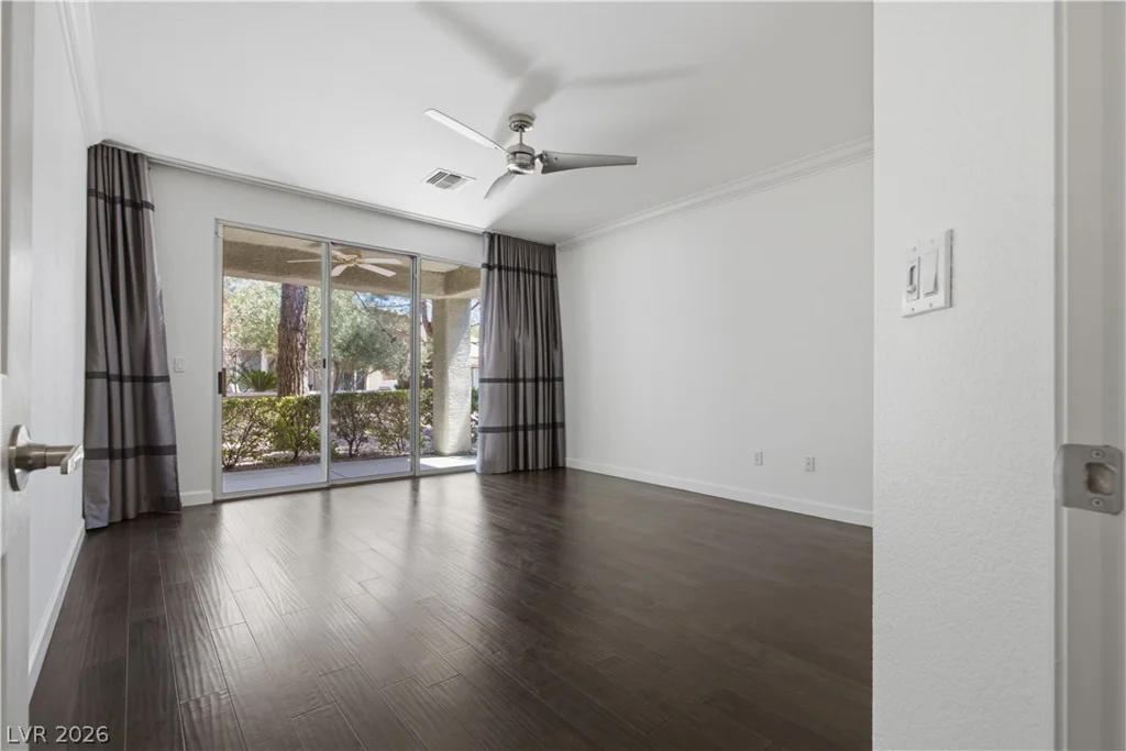 1944 Summer Palm, Las Vegas, NV 89134