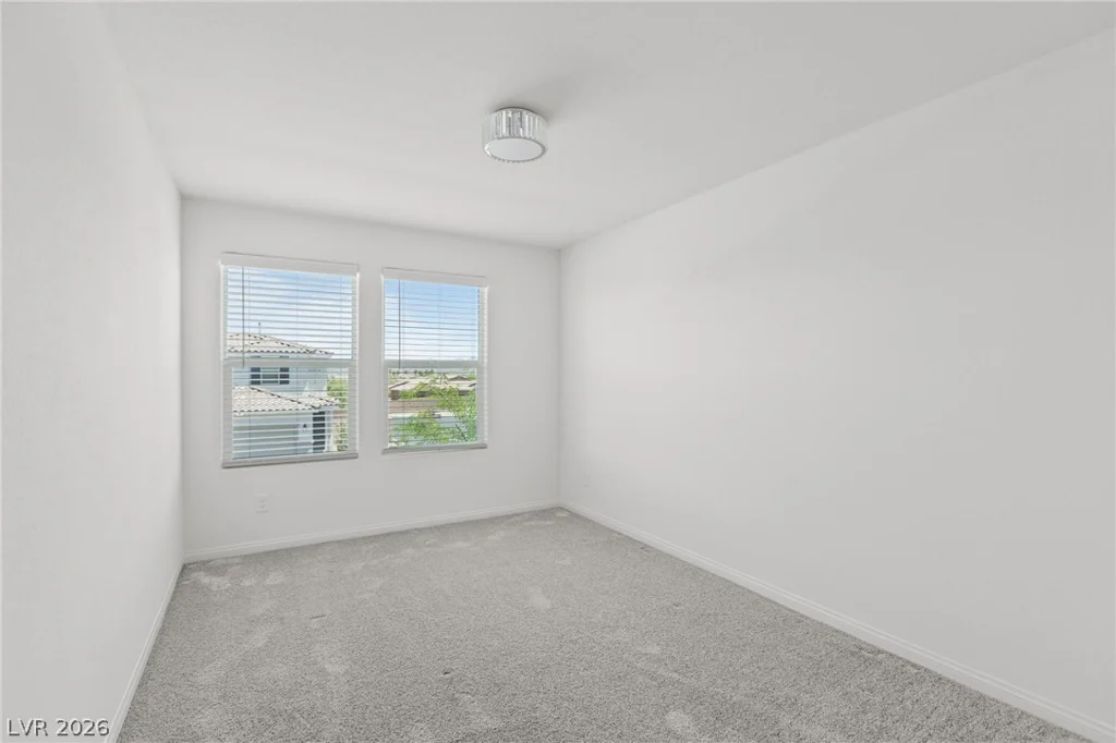 10167 Glowing Amber, Las Vegas, NV 89141