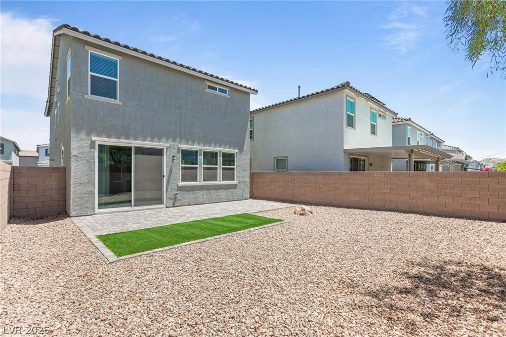 10167 Glowing Amber, Las Vegas, NV 89141