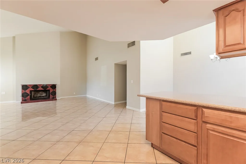 516 Laughlin, Las Vegas, NV 89110