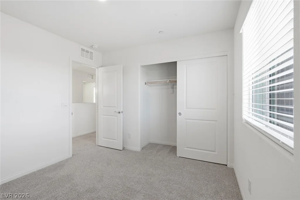 4702 Arctic Cliffs, Las Vegas, NV 89141