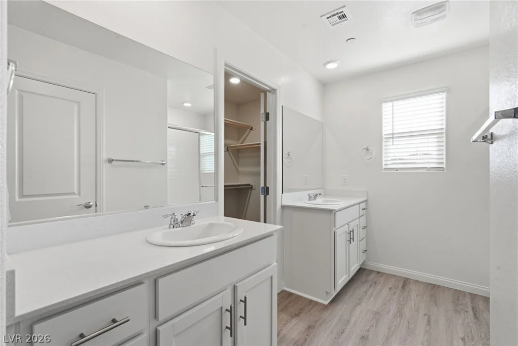 4702 Arctic Cliffs, Las Vegas, NV 89141