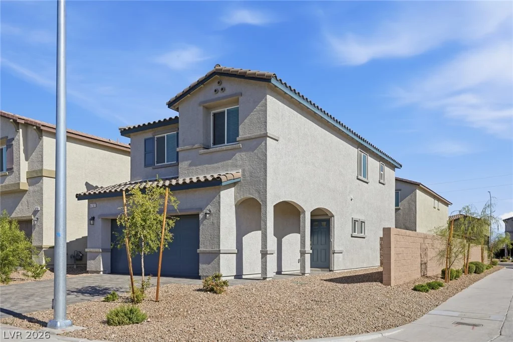 4702 Arctic Cliffs, Las Vegas, NV 89141