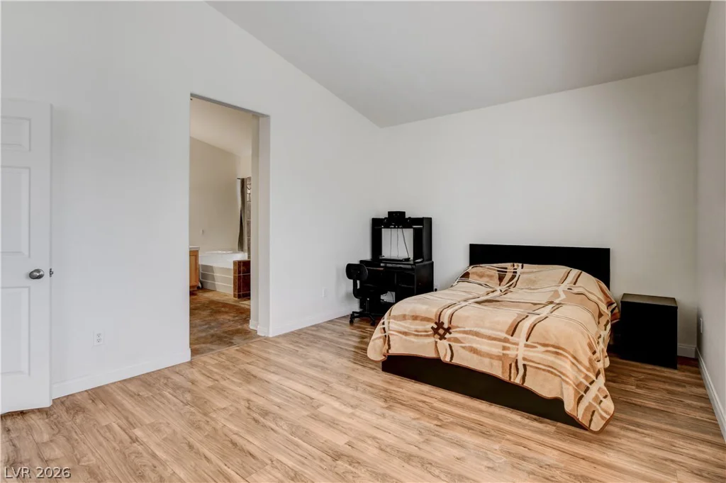 8433 Brookline, Las Vegas, NV 89123