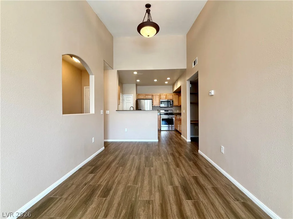 10001 Peace, Las Vegas, NV 89147