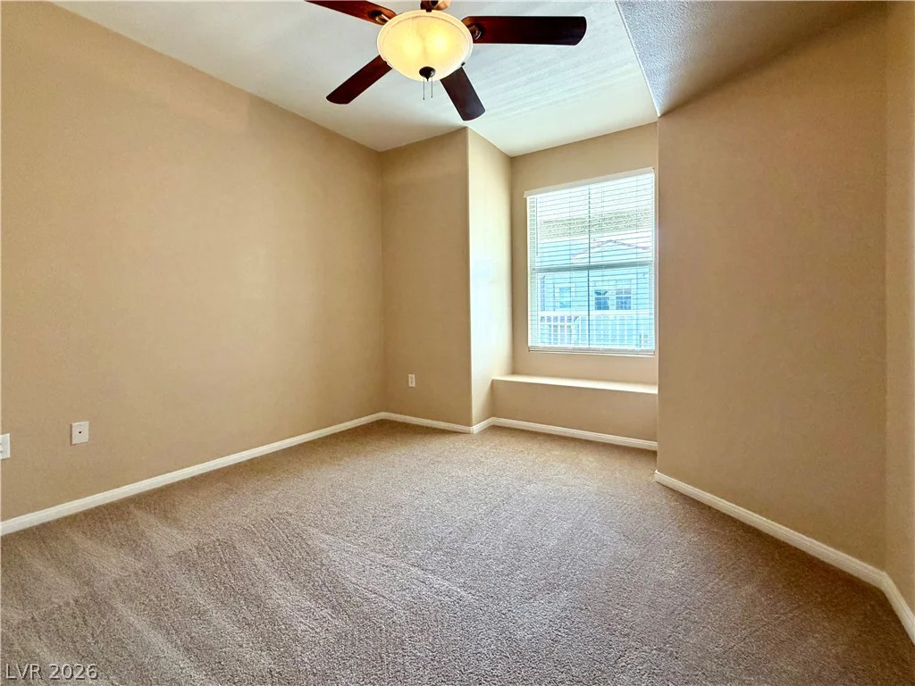 10001 Peace, Las Vegas, NV 89147