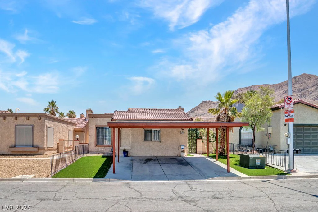 2256 Sabroso, Las Vegas, NV 89156