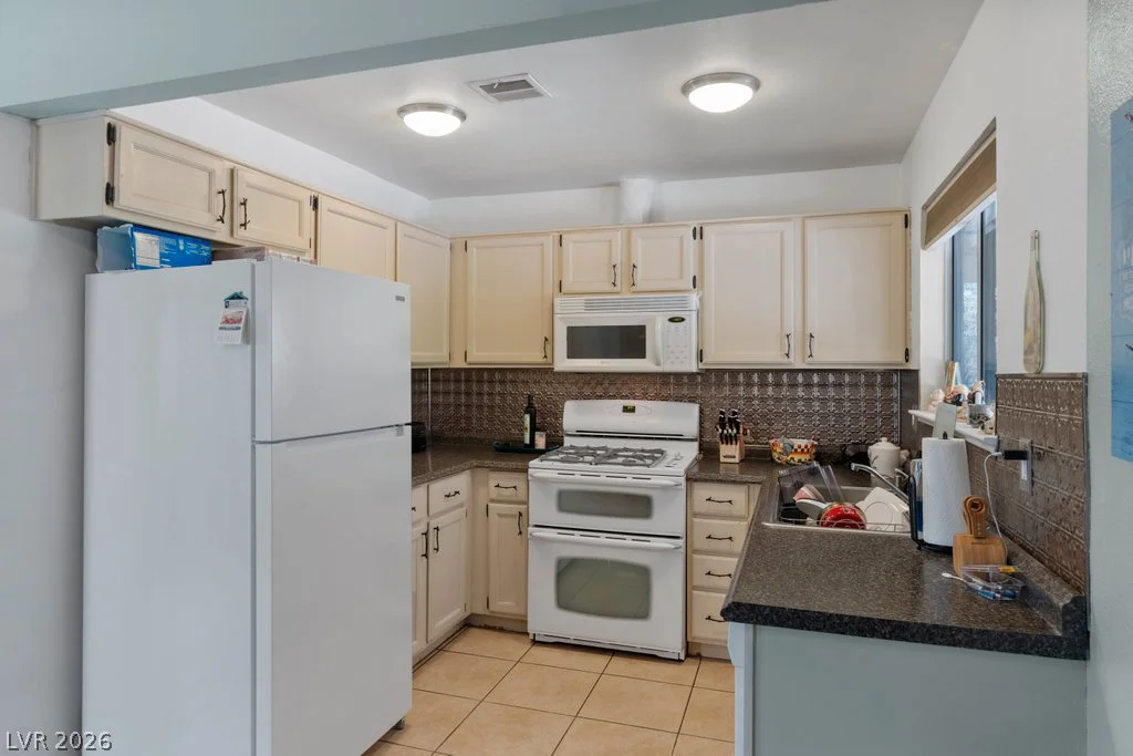 2256 Sabroso, Las Vegas, NV 89156