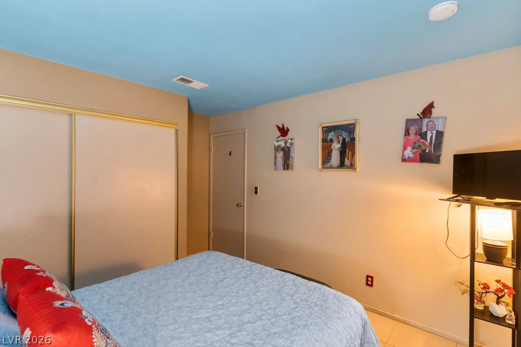 2256 Sabroso, Las Vegas, NV 89156