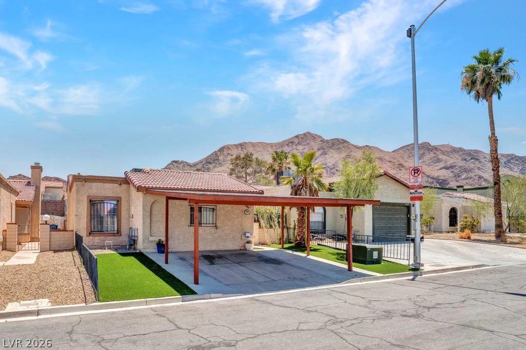 2256 Sabroso, Las Vegas, NV 89156