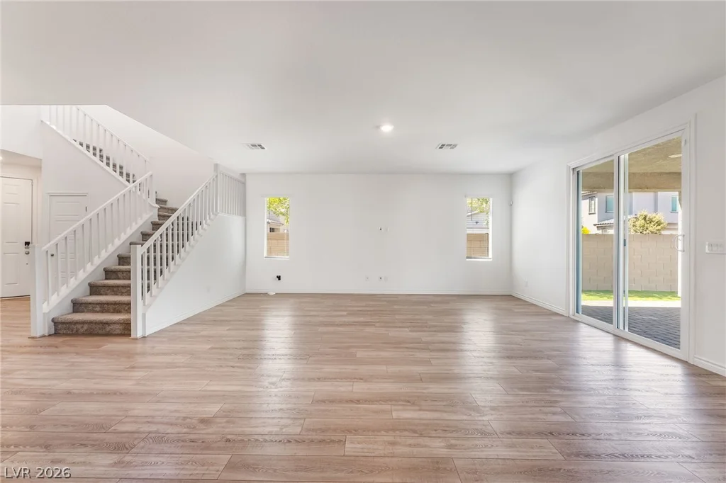 4456 Mural Glen, North Las Vegas, NV 89084