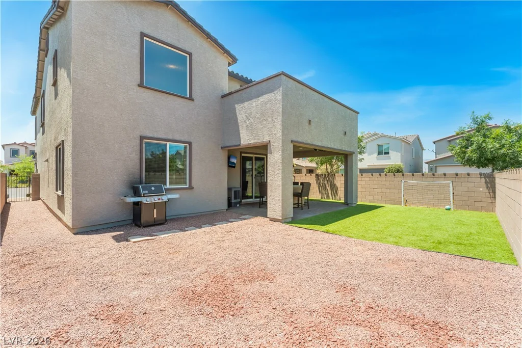 4456 Mural Glen, North Las Vegas, NV 89084